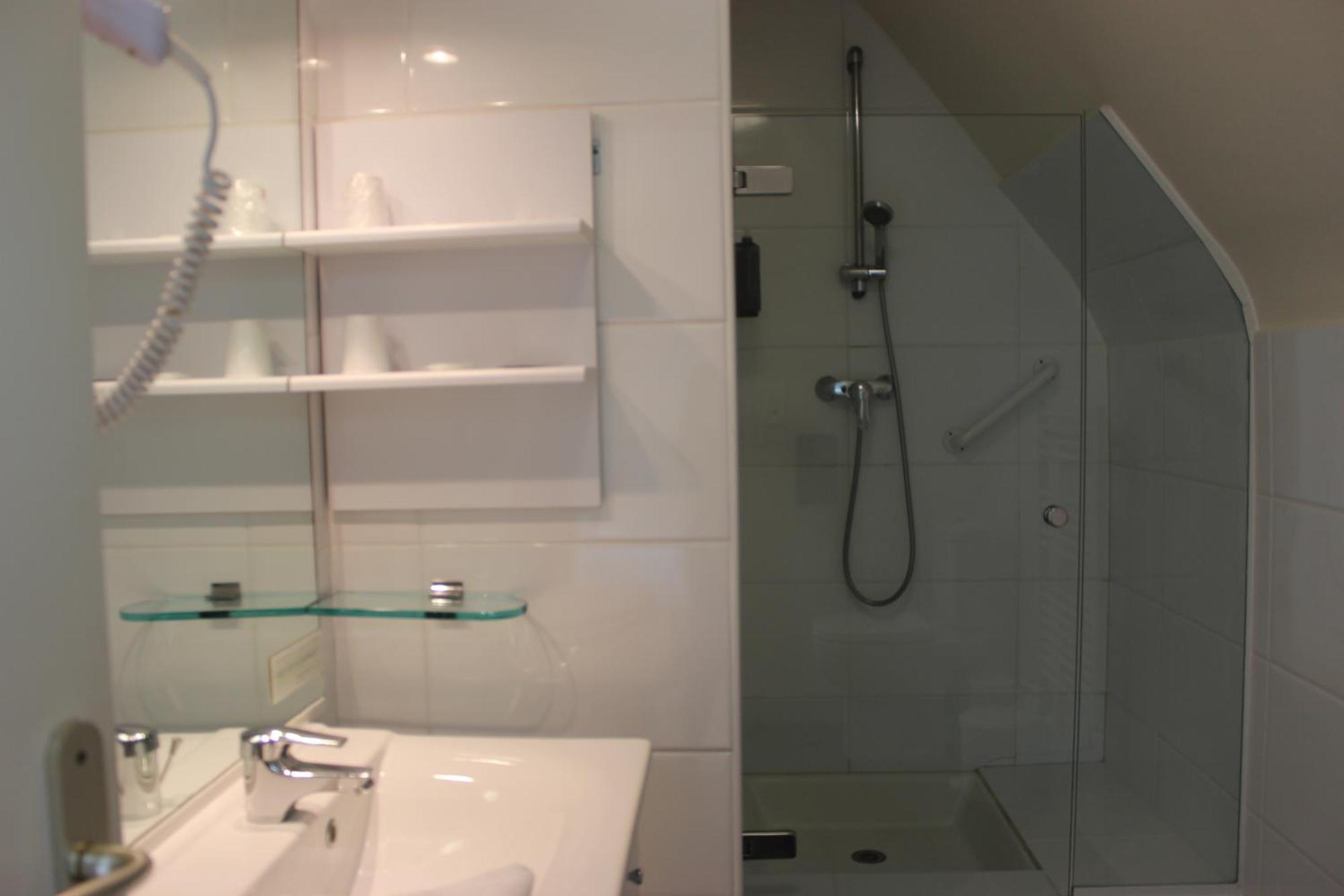 Breiz Armor Hotel Pouldreuzic Room photo